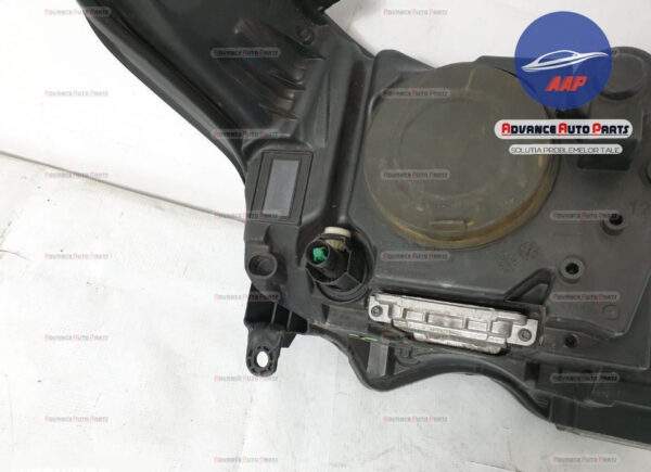 Far stanga bi xenon adaptive cu led original Land Rover  Range Rover  4 [2012 - 2017] - imagine 13