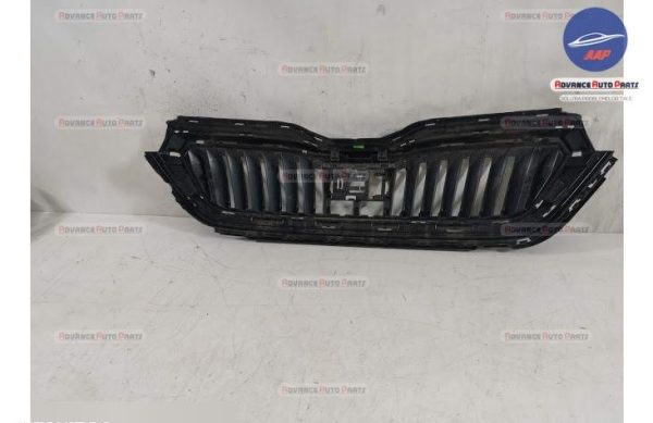 Grila Centrala Radiator originala Model cu Distronic Skoda Scala 1 [2019 - 2019] Skoda  Scala 1 [2019 - 2019] - imagine 6