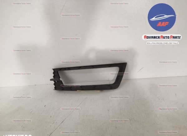 Grila proiector stanga  originala in stare buna Skoda  Rapid  3 [2012 - 2017] - imagine 5