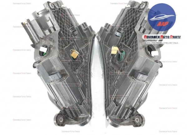 Far stanga originala in stare buna Skoda  Superb  3 [2015 - 2020] - imagine 17