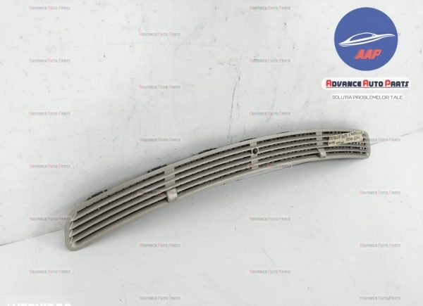 Grila Capota cod A2118800005 - originala Mercedes-Benz  E-Class  W211 [2002 - 2006] - imagine 3