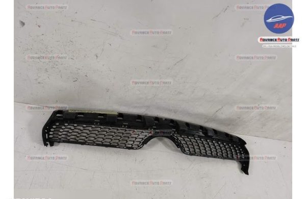 Grila Centrala Radiator originala Mercedes-Benz  CLA-klasse AMG  C117 [2013] - imagine 2