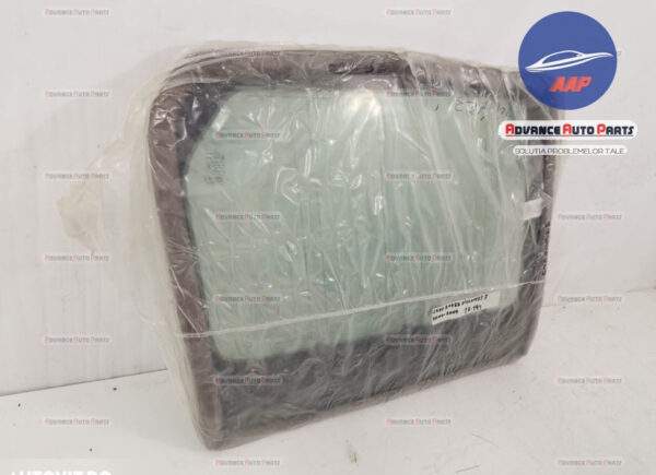 Geam stanga spate original produs nou Land Rover  Discovery  3 [2004 - 2009] - imagine 4