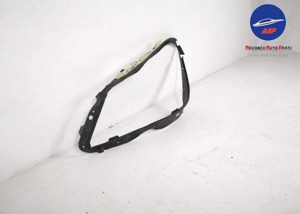 Rama Far Stanga originala Mercedes-Benz  C-Class  W204/S204/C204 [facelift] [2011 - 2015] - imagine 2