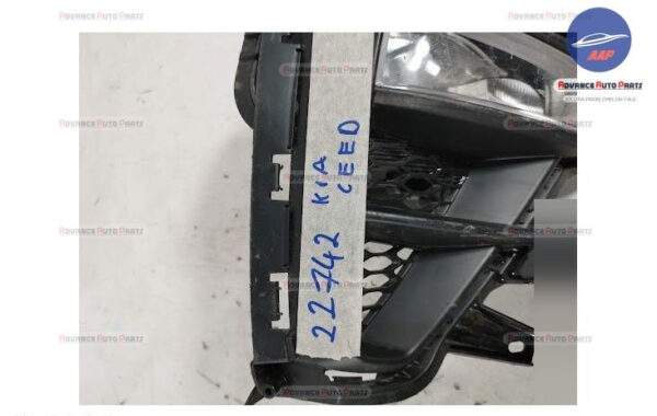 Grila Proiector Dreapta originala Kia  Ceed  3 [2018 - 2021] - imagine 7