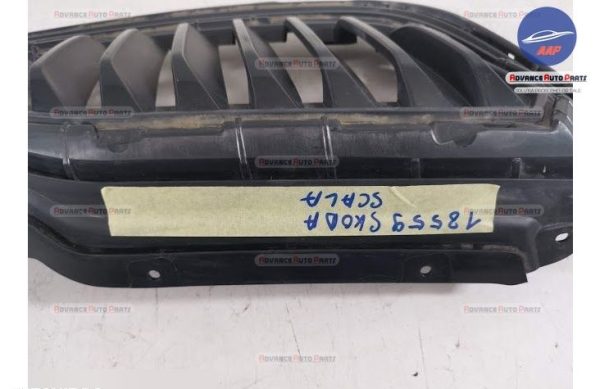 Grila Centrala Radiator originala Model cu Distronic Skoda Scala 1 [2019 - 2019] Skoda  Scala 1 [2019 - 2019] - imagine 7