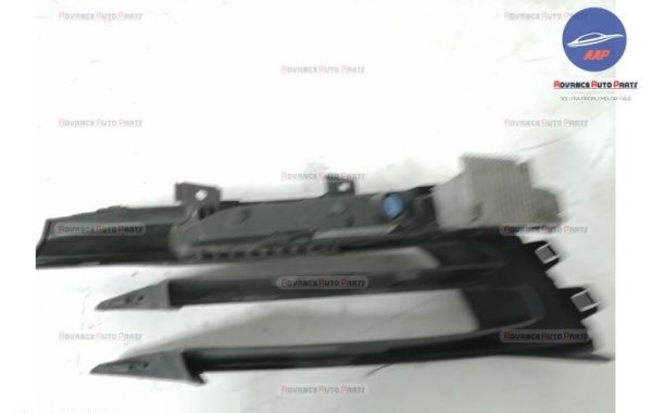 DRL Daylight Dreapta Cu Grila Proiector original Porsche  Panamera  971 [2016 - 2020] - imagine 6