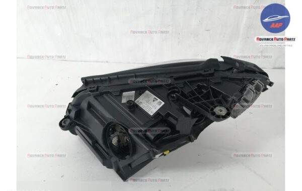 Far Dreapta original multibeam cu LED Mercedes-Benz  C-Class  W205/S205/C205 [facelift] [2018 - 2020] - imagine 5