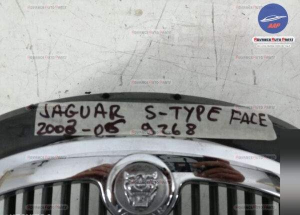 Grila centrala originala in stare buna Jaguar  S-Type  1 [facelift] [2004 - 2008]
