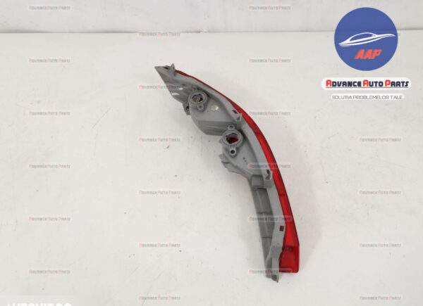 Stop dreapta cu halogen  original in stare buna Kia  Sportage  3 [2010 - 2014] - imagine 5