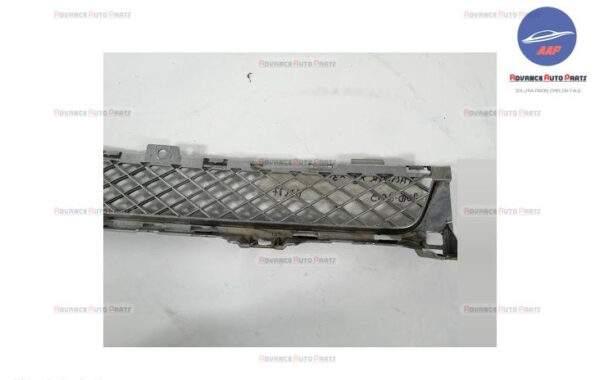 Grila Inferioara originala Jaguar  XJ  X351 [2009 - 2015] - imagine 3