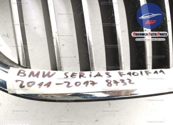 Grila centrala dreapta originala in stare buna BMW  Seria 5  F07/F10/F11 [2009 - 2013] - imagine 8