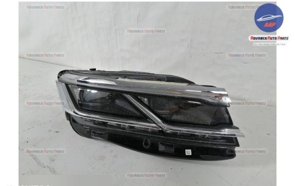 Far Dreapta original FULL LED MATRIX Volkswagen VW  Touareg  generatia 3 CR [2018 - 2022] - imagine 3