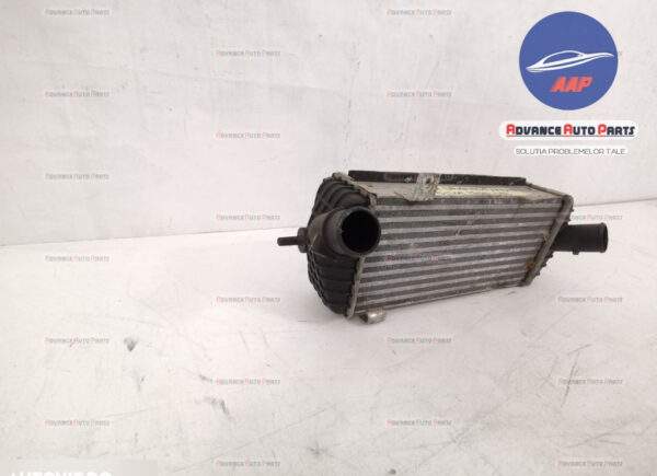 Intercooler original in stare buna Kia  Sportage  3 [2010 - 2014] - imagine 5