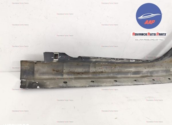 Prag dreapta originala in stare buna Porsche  Boxster  981 [2012 - 2015] - imagine 4