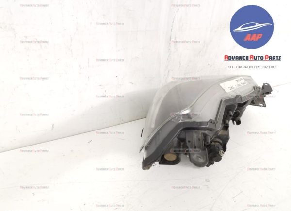 Far stanga cu halogen original in stare buna Toyota  Yaris  3 [facelift] [2014 - 2017] - imagine 4