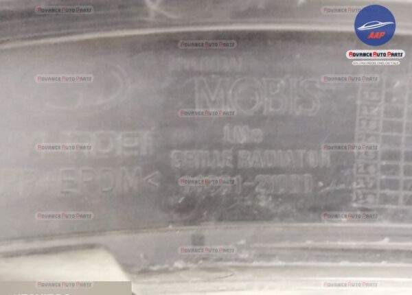 Grila centrala originala in stare buna Hyundai  ix35  1 [2009 - 2013] - imagine 7