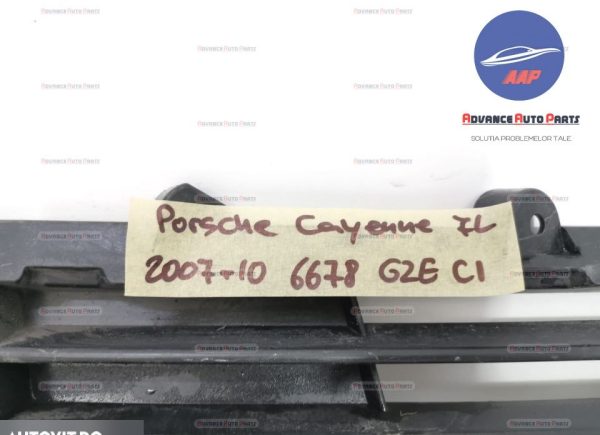 Grila dreapta proiector original in stare buna Porsche Cayenne 957 [facelift] [2007 - 2010] Porsche  Cayenne 957 [facelift] [2007 - 2010] - imagine 7