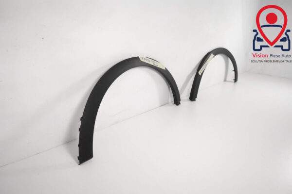 Bandou Aripa Overfender Spate Dreapta Original In Stare Buna Hyundai  Bayon  1 [2021 - 2024] - imagine 2