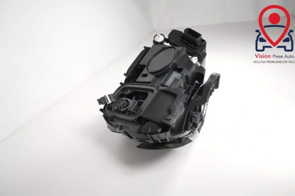 Far Dreapta Original MultiBeam LED Impecabil Cu Insertie Albastra Mercedes-Benz  E-Class  W213 [2016 - 2020] - imagine 6