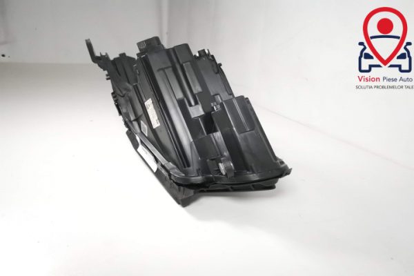 Far Dreapta Original MultiBeam LED Impecabil Cu Insertie Albastra Mercedes-Benz  E-Class  W213 [2016 - 2020] - imagine 7