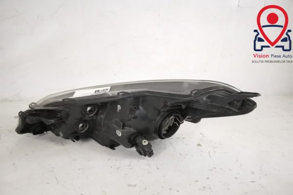 Far Dreapta Original Halogen In Stare Buna Toyota  Yaris  XP130 [2th facelift] [2015 - 2020] - imagine 4