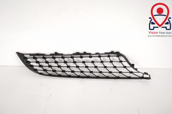 Ornament Stanga Inferior Grila Centrala Modulara Original In Stare Buna Mercedes-Benz  GLC Coupe  C253 [2016] - imagine 4