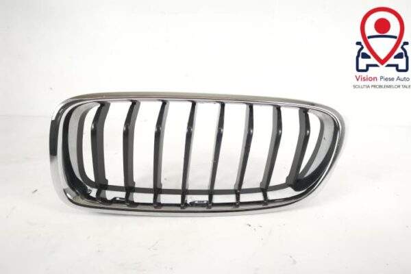 Grila Centrala Nara Stanga Originala In Stare Buna BMW  Seria 3  F30 [2011 - 2016]