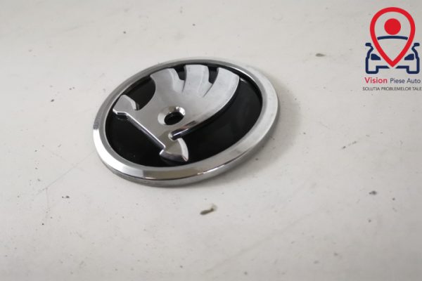 Emblema Haion Spate Originala In Stare Buna Skoda  Superb  3 [2015 - 2020] - imagine 3