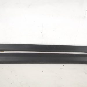 Bandou Ornament Usa Dreapta Fata Original In Stare Buna 2020 2021 2022 Mercedes-Benz  GLB-Class  1 [2019 - 2019]