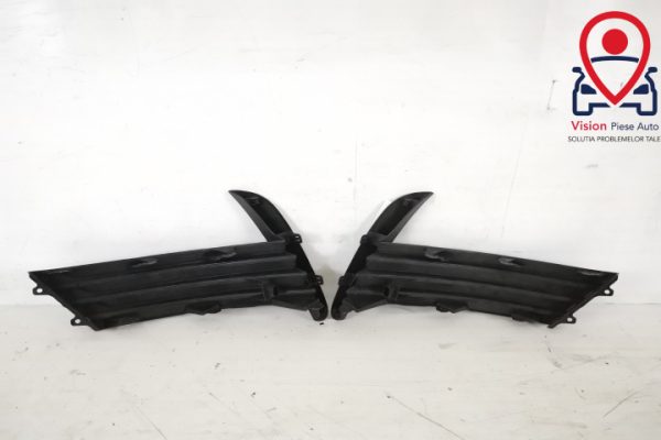 Grila Proiector Laterala Dreapta Originala In Stare Buna Toyota  Corolla  E170 [facelift] [2015 - 2020] - imagine 4
