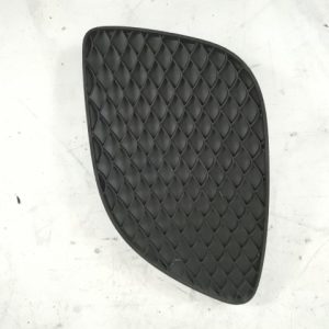 Grila Proiector Laterala Dreapta Originala In Stare Buna Mercedes-Benz  CLS-Class  C218/X218 [facelift] [2014 - 2017]