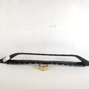 Ornament Fusta Spoiler Bara Fata Original In Stare Buna Facelift 2021 2022 Jaguar  F-Pace
