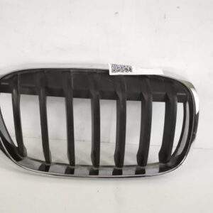 Grila Centrala Nara Dreapta Originala In Stare Buna BMW  X1  F48 [2015 - 2020]