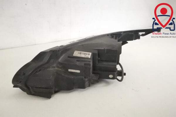 Far Dreapta Original Xenon Avariat Land Rover  Range Rover Sport  2 [2013 - 2020] - imagine 5