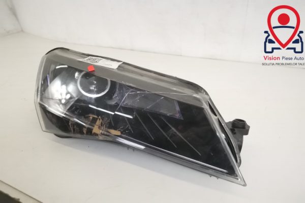 Far Dreapta Original Xenon Adaptiv Avariat Skoda  Superb  3 [2015 - 2020] - imagine 3
