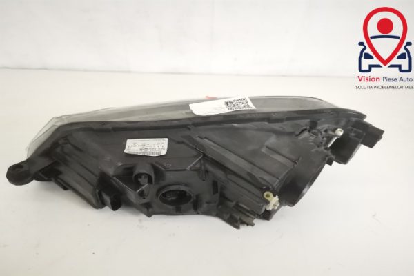 Far Dreapta Original Xenon Adaptiv Avariat Skoda  Superb  3 [2015 - 2020] - imagine 4