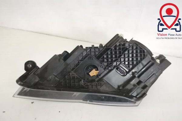 Far Dreapta Original Xenon Adaptiv Avariat Skoda  Superb  3 [2015 - 2020] - imagine 7