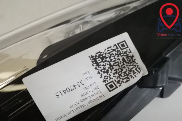 Far Stanga Original Led Avariat Toyota  Camry  XV70 [2017 - 2020] - imagine 8