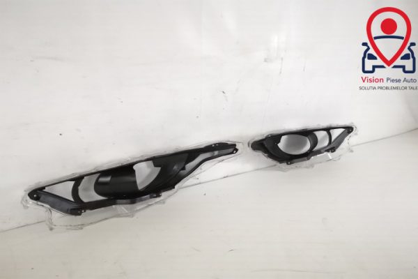 Sticla Far Dreapta Cu Interior Originala In Stare Buna Toyota  Yaris  XP210 [2020 - 2023] - imagine 4