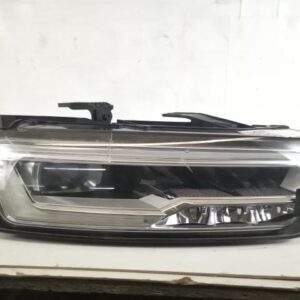 Far Dreapta Original Full Led Avariat Audi  Q3  8U [facelift] [2014 - 2020]