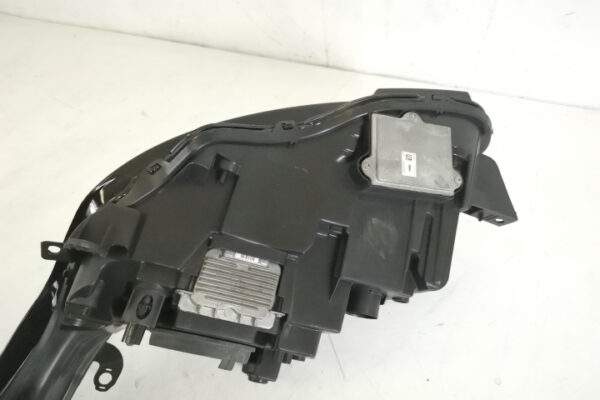 Far Dreapta Original Xenon In Stare Buna Land Rover  Range Rover Vogue  4 [2012 - 2017] - imagine 7