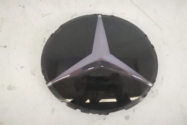 Emblema Grila Centrala Cu Senzor Radar Distronic Si Incalzire Originala In Stare Buna Mercedes-Benz  ML  W166 [2011 - 2015]