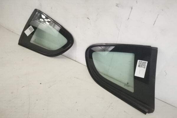 Geam Fix Dreapta Spate Original In Stare Buna Maserati  GranTurismo  1 [2007 - 2016] - imagine 3