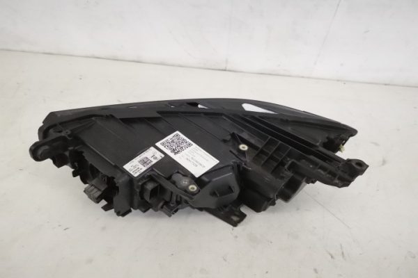 Far Dreapta Original Led Matrix IQ LIGHT Volkswagen VW  Passat  B8 [facelift] [2019 - 2020] - imagine 4