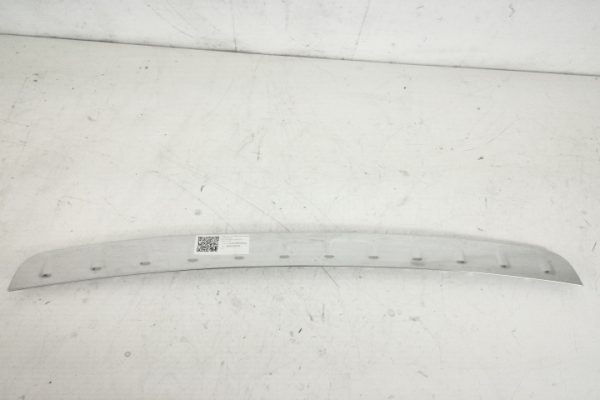 Ornament Crom Bara Spate Original In Stare Buna Mercedes-Benz  GLB-Class  1 [2019 - 2019]
