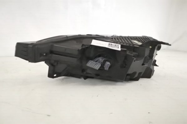 Far Dreapta Original Full Led Active High Beam Impecabil Volvo XC60 2 [2017 - 2020] Volvo  XC60 2 [2017 - 2020] - imagine 5