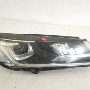 Far Dreapta Original Xenon Avariat Volkswagen VW  Touareg  generatia 2 7P [facelift] [2014 - 2018]