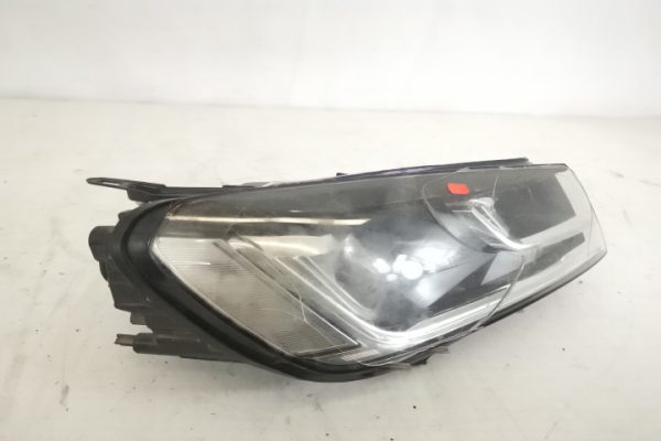 Far Dreapta Original Xenon Avariat Volkswagen VW  Touareg  generatia 2 7P [facelift] [2014 - 2018] - imagine 2