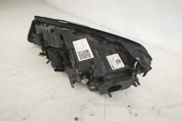 Far Dreapta Original Xenon Avariat Volkswagen VW  Touareg  generatia 2 7P [facelift] [2014 - 2018] - imagine 6